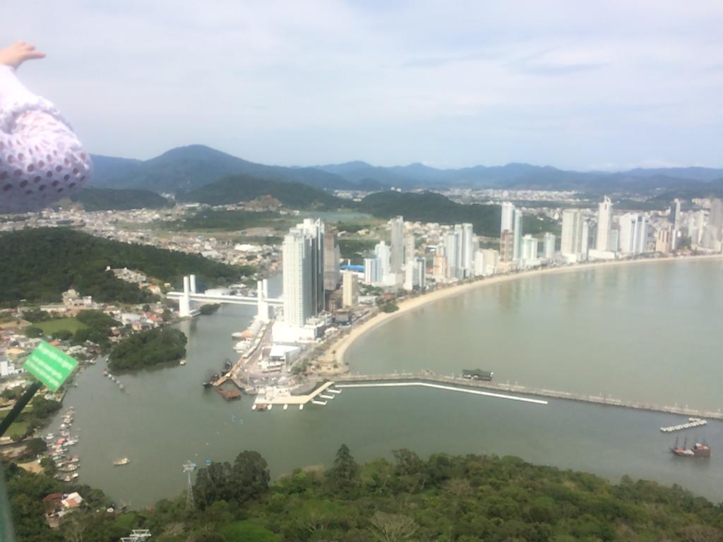 Hospedagem Domiciliar Alternativa Balneário Camboriú 外观 照片